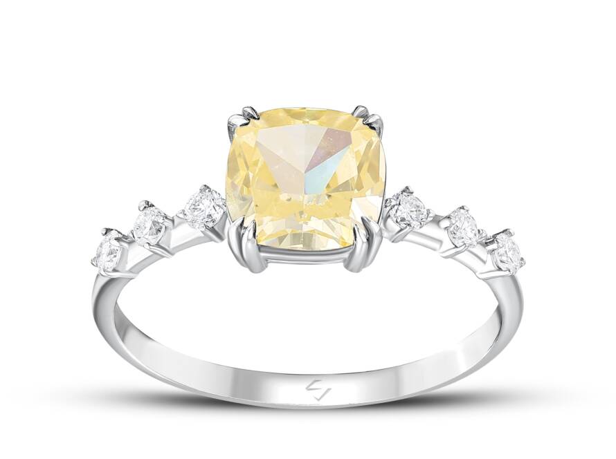 4,15 Karat Pırlantalı Renkli Taşlı Yüzük