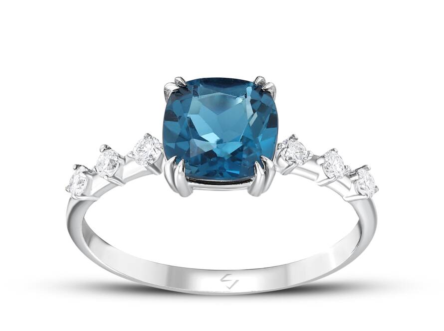 1,79 Karat Pırlantalı Trend Yüzük